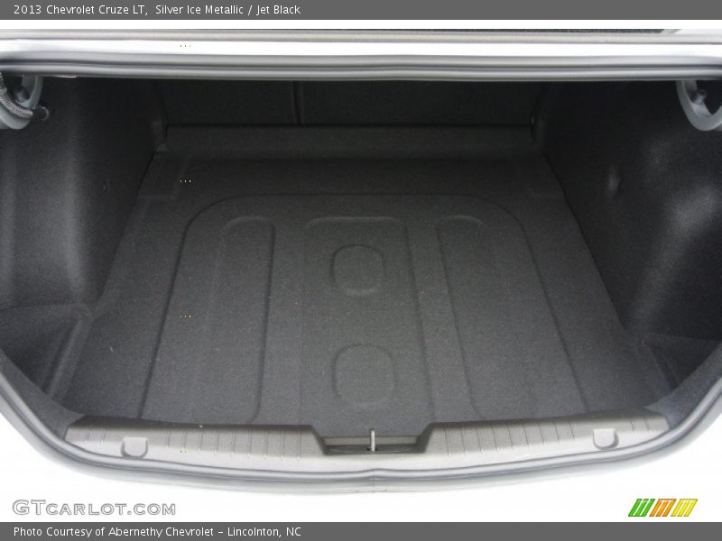 Silver Ice Metallic / Jet Black 2013 Chevrolet Cruze LT