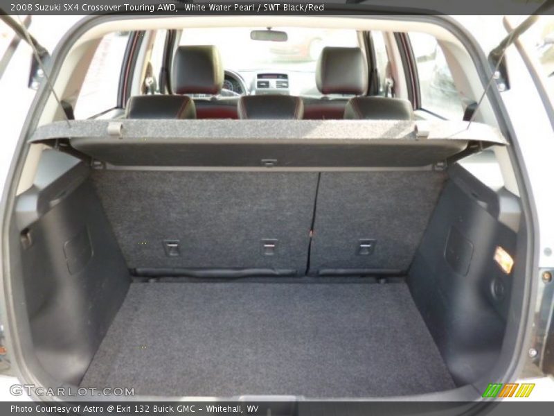 White Water Pearl / SWT Black/Red 2008 Suzuki SX4 Crossover Touring AWD