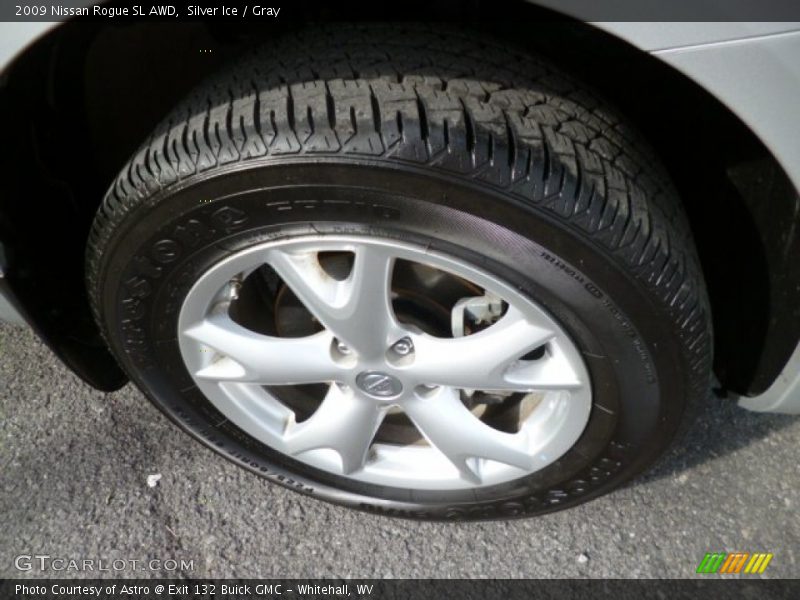 Silver Ice / Gray 2009 Nissan Rogue SL AWD