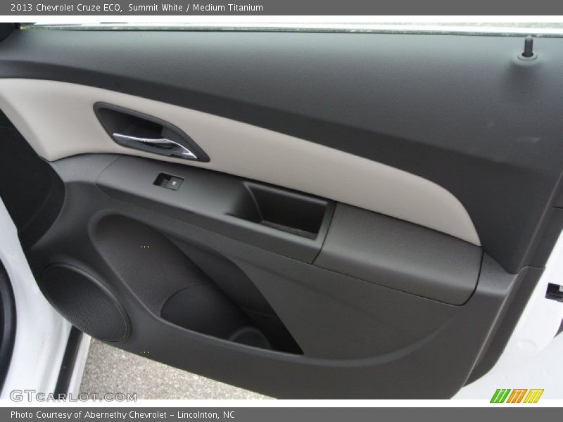 Summit White / Medium Titanium 2013 Chevrolet Cruze ECO