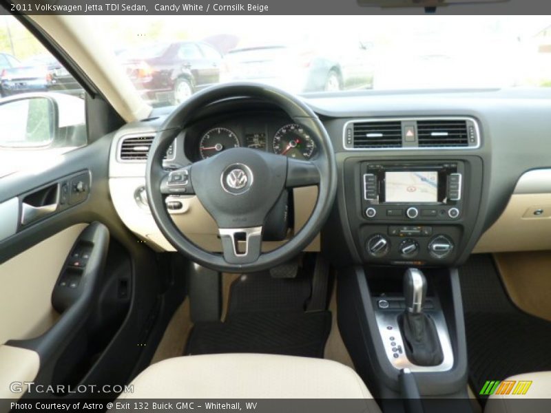 Candy White / Cornsilk Beige 2011 Volkswagen Jetta TDI Sedan