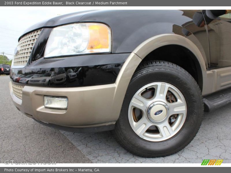 Black Clearcoat / Medium Parchment 2003 Ford Expedition Eddie Bauer