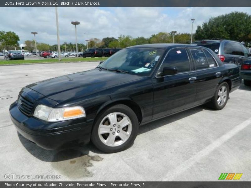 Front 3/4 View of 2003 Crown Victoria LX