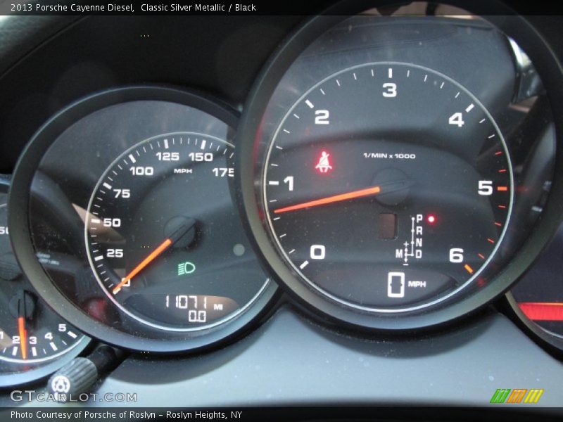 Classic Silver Metallic / Black 2013 Porsche Cayenne Diesel