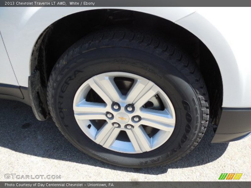 White / Ebony 2013 Chevrolet Traverse LT AWD