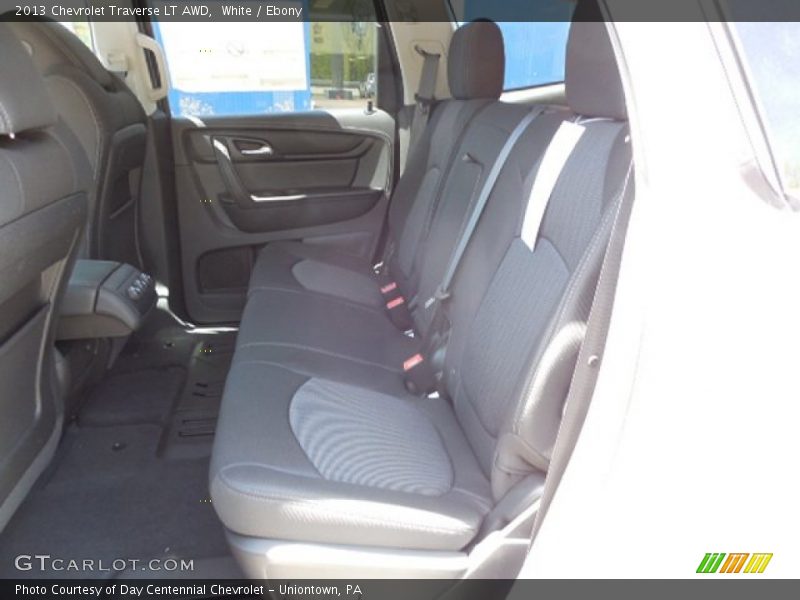 White / Ebony 2013 Chevrolet Traverse LT AWD