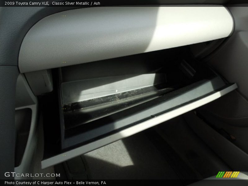 Classic Silver Metallic / Ash 2009 Toyota Camry XLE
