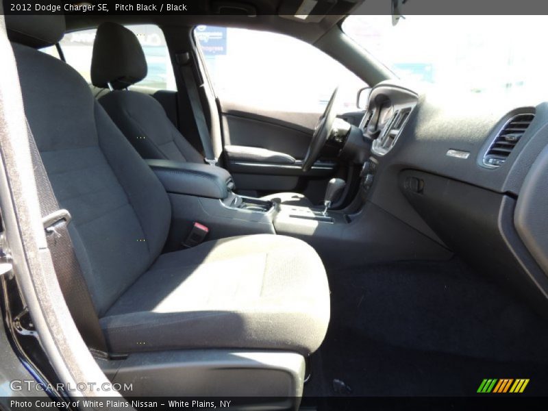 Pitch Black / Black 2012 Dodge Charger SE