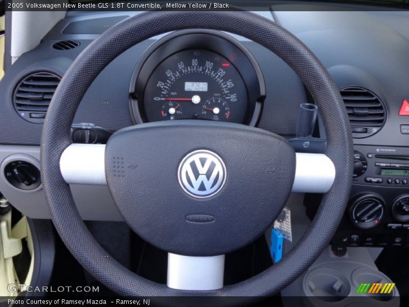 Mellow Yellow / Black 2005 Volkswagen New Beetle GLS 1.8T Convertible