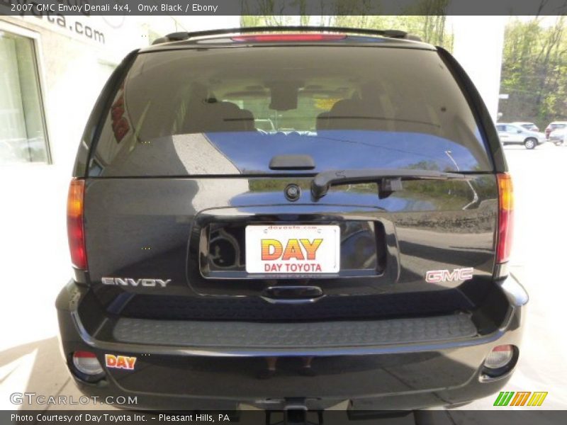 Onyx Black / Ebony 2007 GMC Envoy Denali 4x4