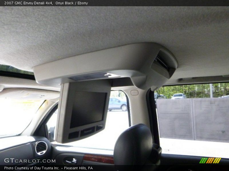 Onyx Black / Ebony 2007 GMC Envoy Denali 4x4