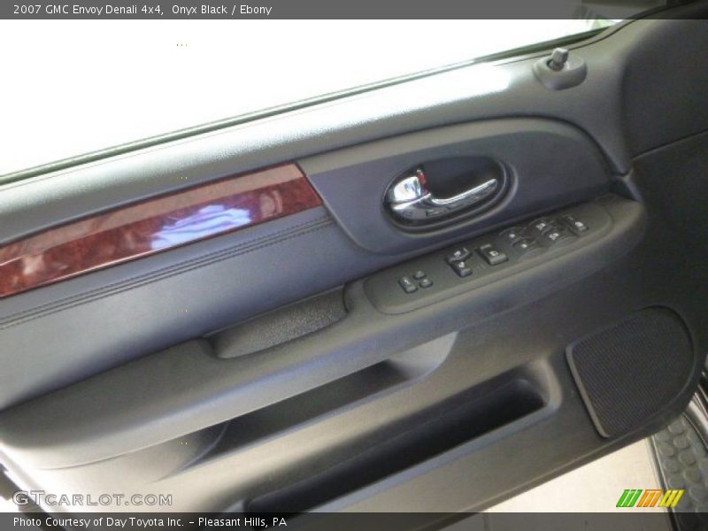 Onyx Black / Ebony 2007 GMC Envoy Denali 4x4