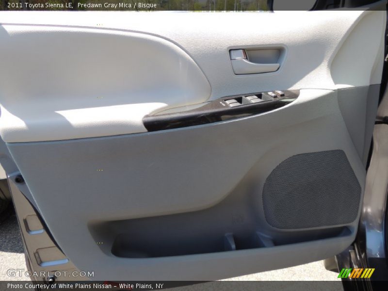 Predawn Gray Mica / Bisque 2011 Toyota Sienna LE