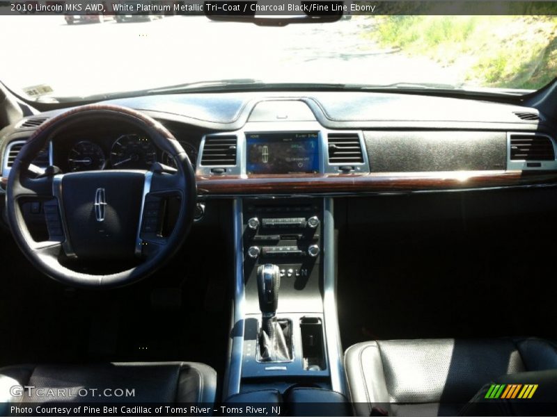 White Platinum Metallic Tri-Coat / Charcoal Black/Fine Line Ebony 2010 Lincoln MKS AWD