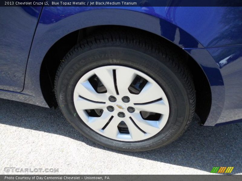 Blue Topaz Metallic / Jet Black/Medium Titanium 2013 Chevrolet Cruze LS