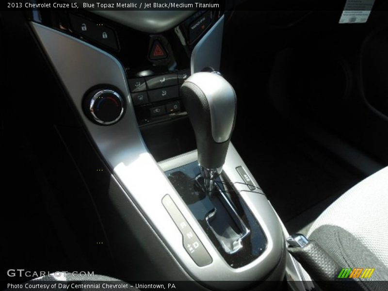Blue Topaz Metallic / Jet Black/Medium Titanium 2013 Chevrolet Cruze LS