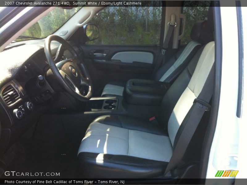 Summit White / Ebony/Light Cashmere 2007 Chevrolet Avalanche Z71 4WD