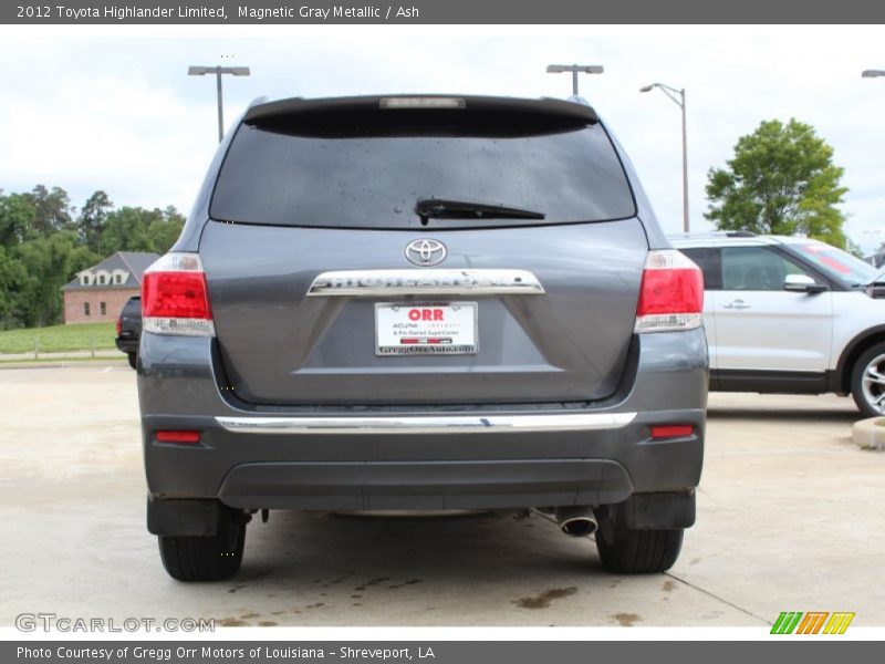 Magnetic Gray Metallic / Ash 2012 Toyota Highlander Limited