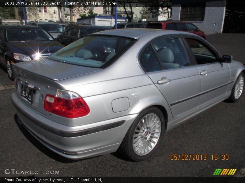 Titanium Silver Metallic / Grey 2001 BMW 3 Series 330i Sedan