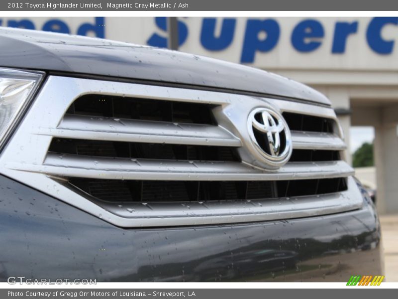 Magnetic Gray Metallic / Ash 2012 Toyota Highlander Limited