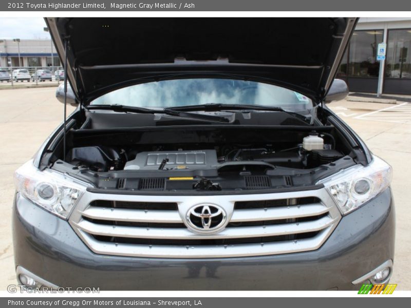 Magnetic Gray Metallic / Ash 2012 Toyota Highlander Limited