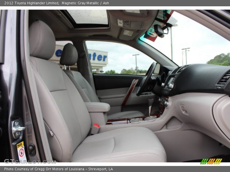Magnetic Gray Metallic / Ash 2012 Toyota Highlander Limited