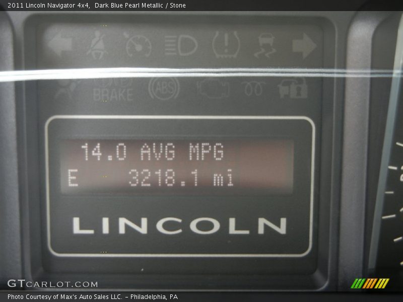 Dark Blue Pearl Metallic / Stone 2011 Lincoln Navigator 4x4