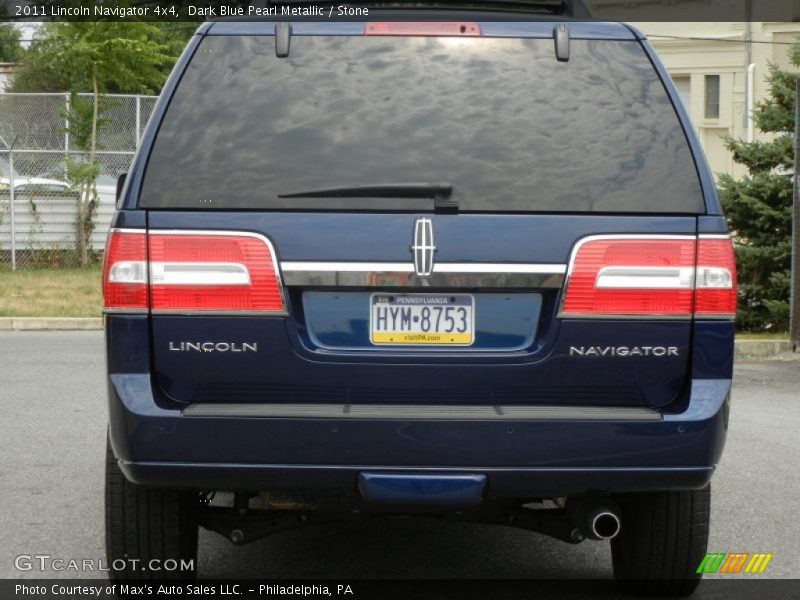 Dark Blue Pearl Metallic / Stone 2011 Lincoln Navigator 4x4