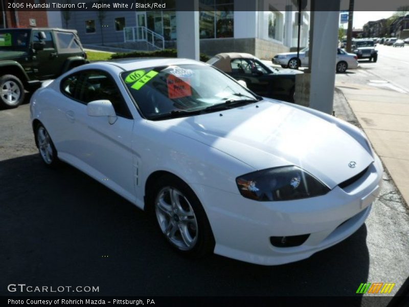 Alpine White / Black/Red 2006 Hyundai Tiburon GT