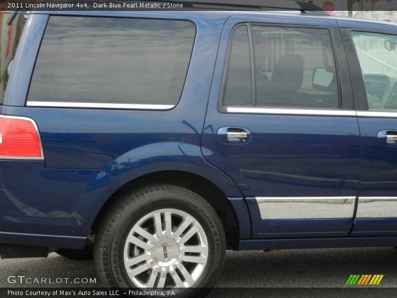 Dark Blue Pearl Metallic / Stone 2011 Lincoln Navigator 4x4