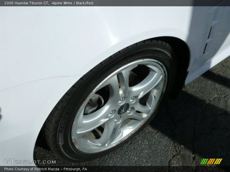 Alpine White / Black/Red 2006 Hyundai Tiburon GT