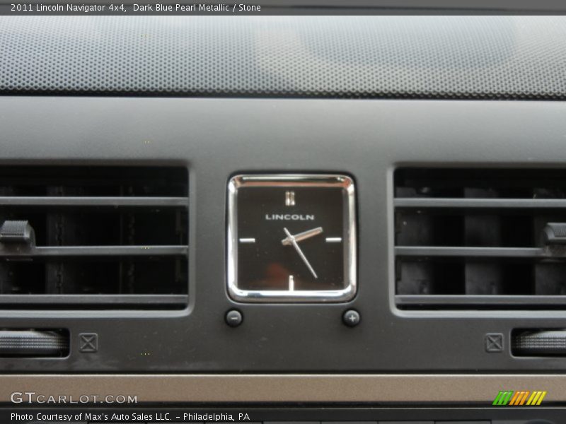 Dark Blue Pearl Metallic / Stone 2011 Lincoln Navigator 4x4