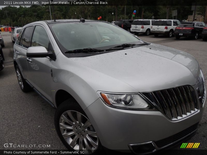 Ingot Silver Metallic / Canyon/Charcoal Black 2011 Lincoln MKX FWD