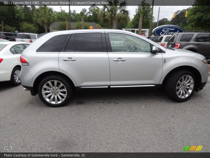 Ingot Silver Metallic / Canyon/Charcoal Black 2011 Lincoln MKX FWD