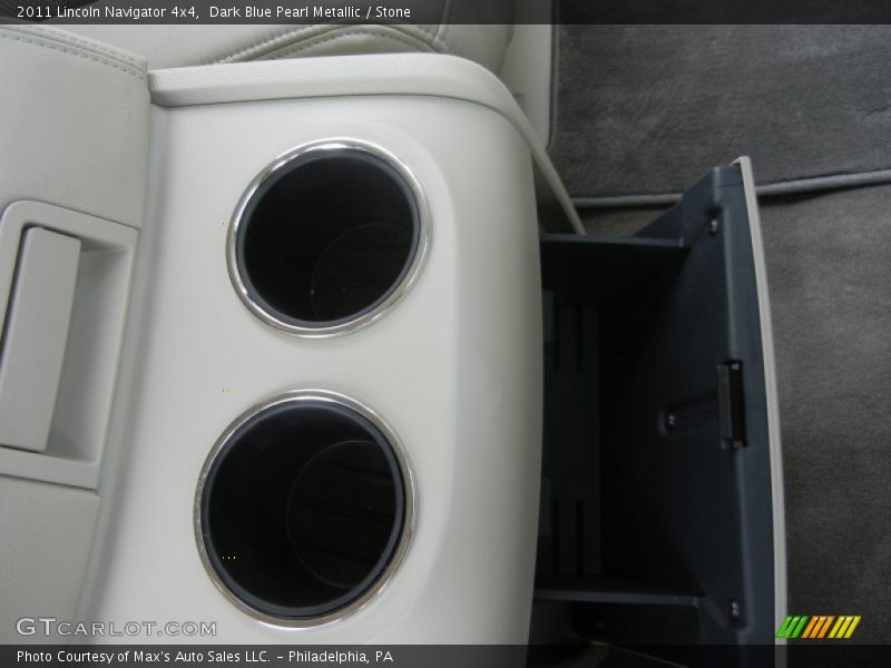 Dark Blue Pearl Metallic / Stone 2011 Lincoln Navigator 4x4
