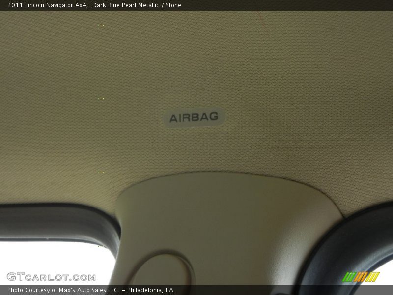 Dark Blue Pearl Metallic / Stone 2011 Lincoln Navigator 4x4