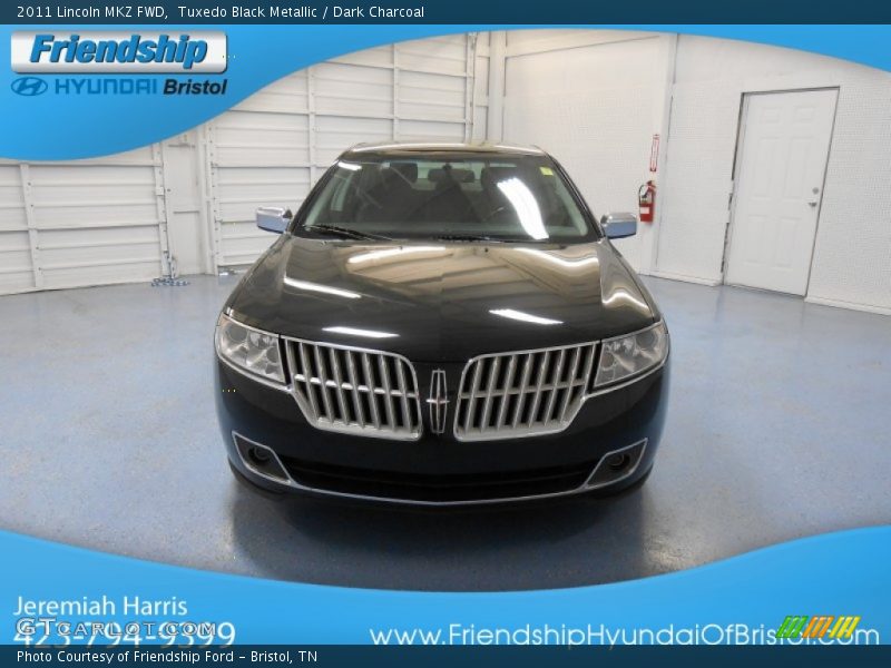 Tuxedo Black Metallic / Dark Charcoal 2011 Lincoln MKZ FWD