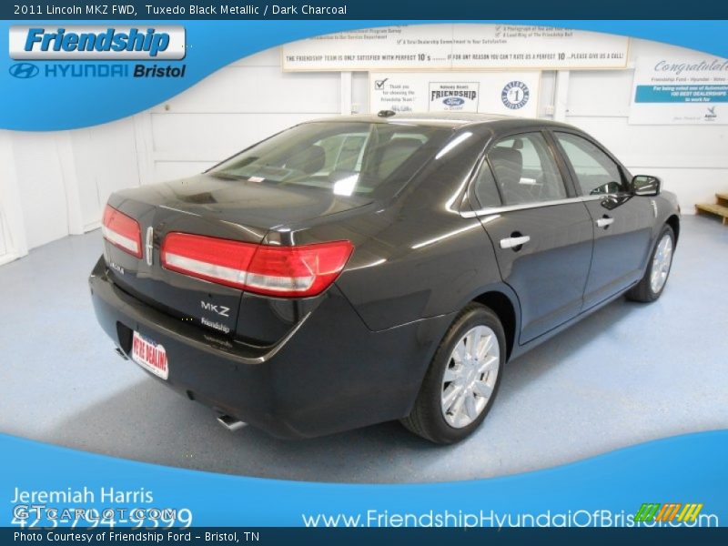 Tuxedo Black Metallic / Dark Charcoal 2011 Lincoln MKZ FWD