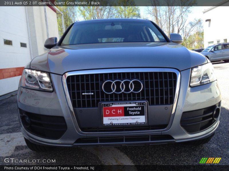 Quartz Grey Metallic / Black 2011 Audi Q5 2.0T quattro