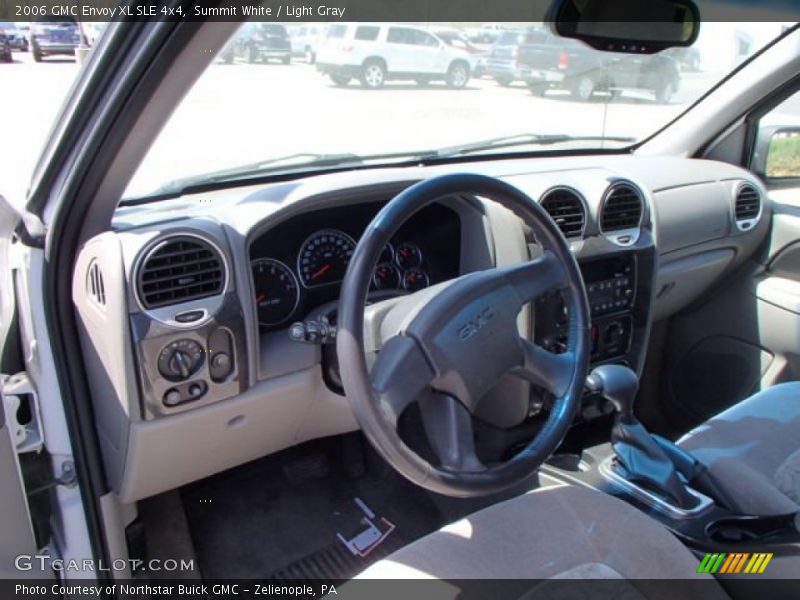 Summit White / Light Gray 2006 GMC Envoy XL SLE 4x4