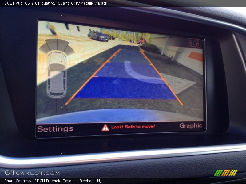 Quartz Grey Metallic / Black 2011 Audi Q5 2.0T quattro