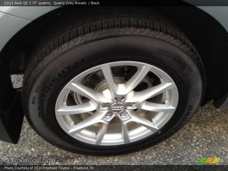 Quartz Grey Metallic / Black 2011 Audi Q5 2.0T quattro