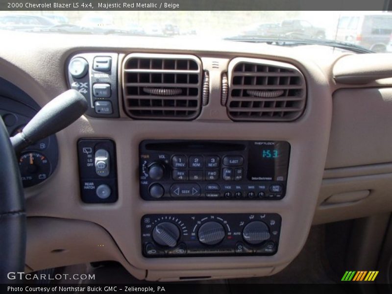 Controls of 2000 Blazer LS 4x4