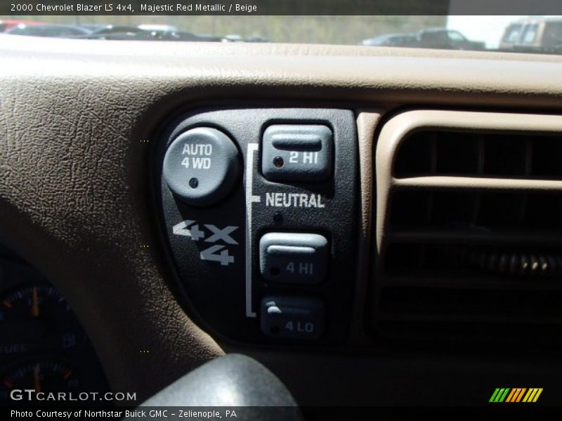 Controls of 2000 Blazer LS 4x4