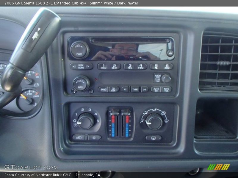 Summit White / Dark Pewter 2006 GMC Sierra 1500 Z71 Extended Cab 4x4