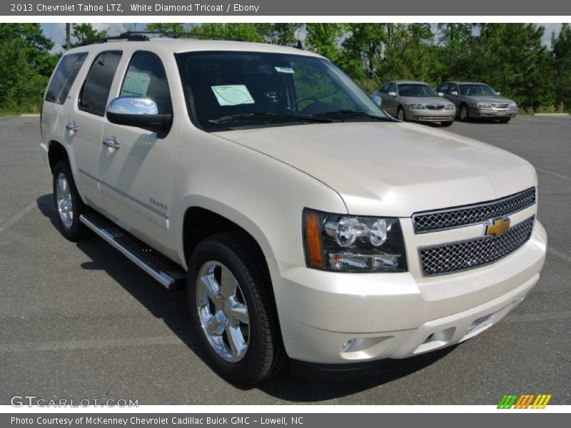 Front 3/4 View of 2013 Tahoe LTZ