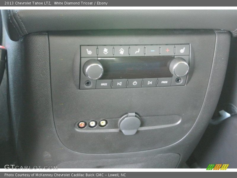 Controls of 2013 Tahoe LTZ
