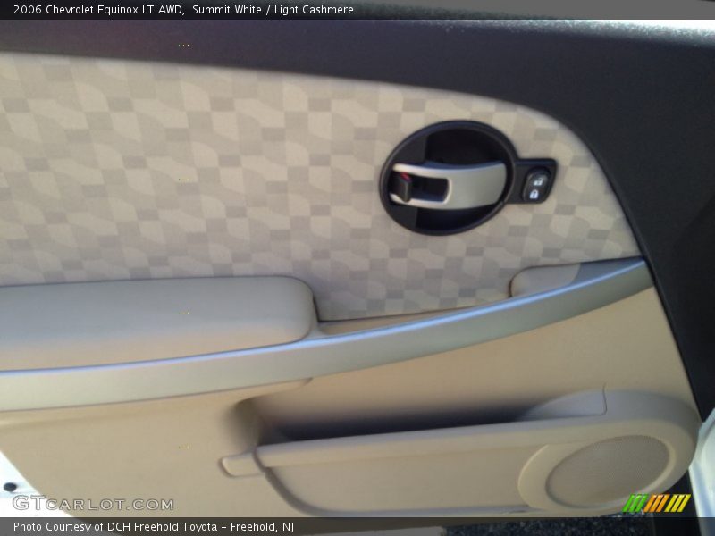 Summit White / Light Cashmere 2006 Chevrolet Equinox LT AWD
