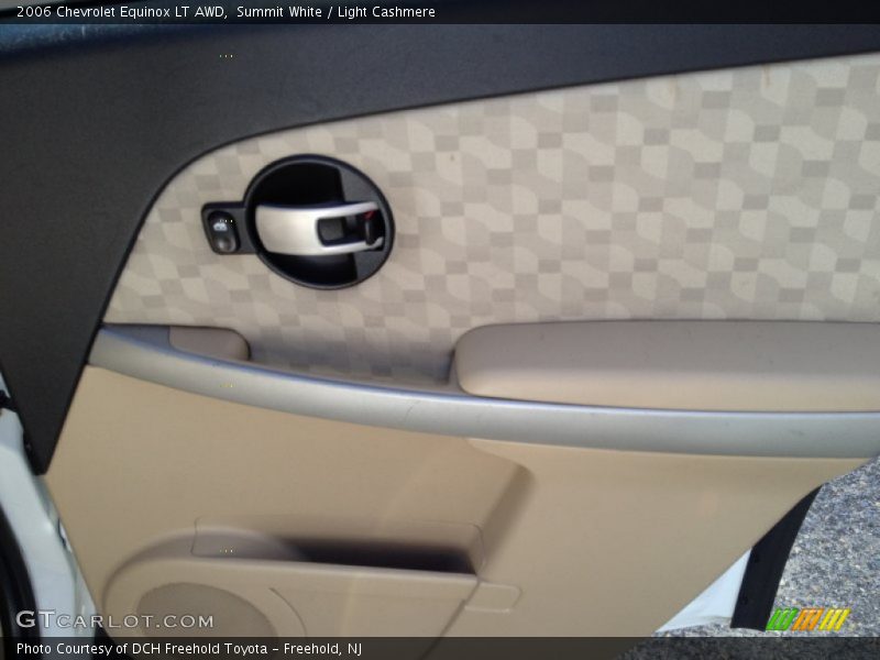 Summit White / Light Cashmere 2006 Chevrolet Equinox LT AWD