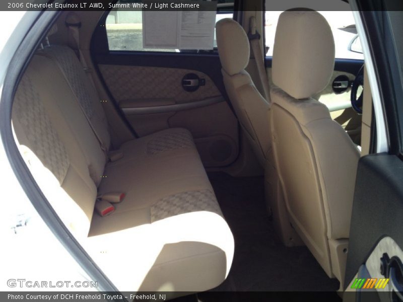 Summit White / Light Cashmere 2006 Chevrolet Equinox LT AWD